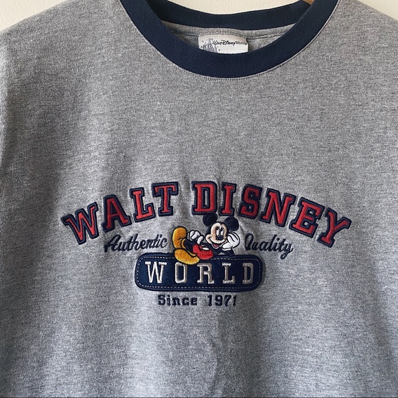 Vintage Disney T-Shirt - Picture 2 of 5